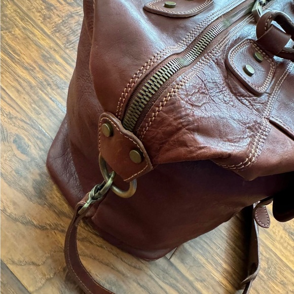 Floto Leather Duffle Bag - Picture 10 of 16
